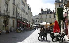 Elegant Appartement Au Coeur Du Vieux Tours